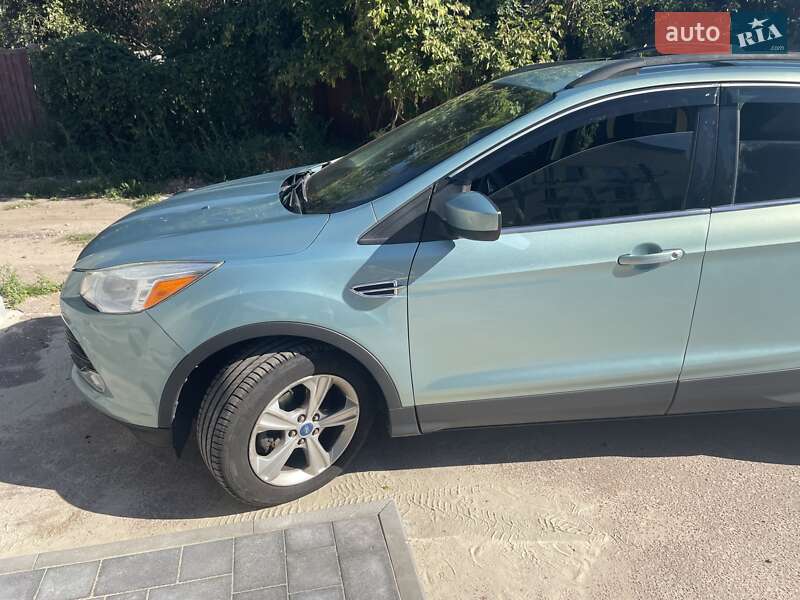 Внедорожник / Кроссовер Ford Escape 2013 в Чернигове фото 3 Внедорожник / Кроссовер Ford Escape 2013 в Чернигове