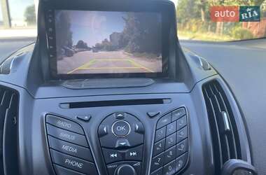 Внедорожник / Кроссовер Ford Escape 2013 в 