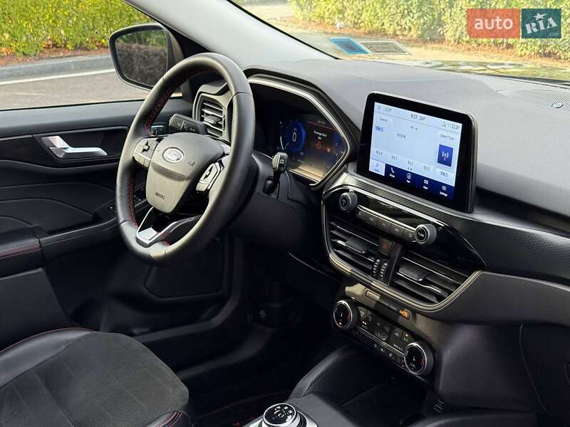 Внедорожник / Кроссовер Ford Escape 2022 в Киеве