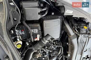 Внедорожник / Кроссовер Ford Escape 2022 в 