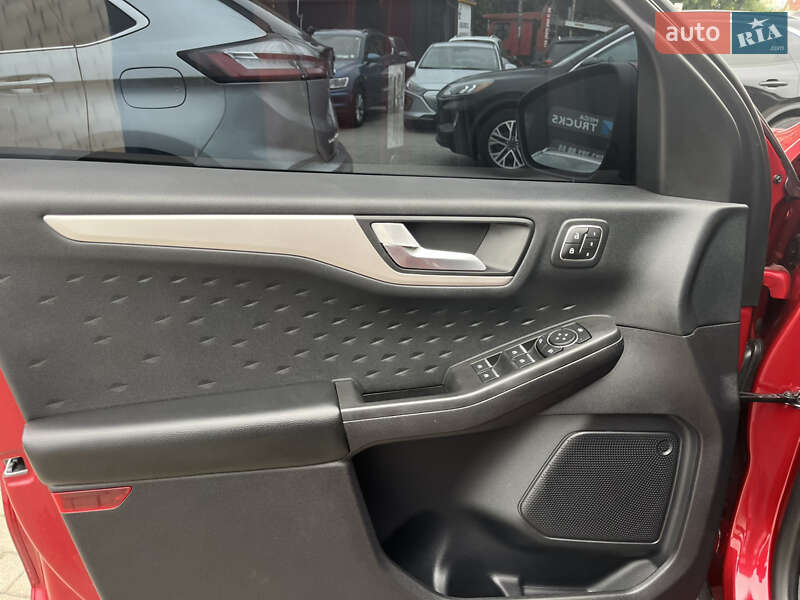 Позашляховик / Кросовер Ford Escape 2019 в Львові фото 11 Позашляховик / Кросовер Ford Escape 2019 в Львові