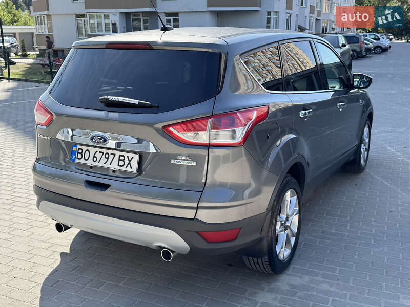 Внедорожник / Кроссовер Ford Escape 2013 в Тернополе