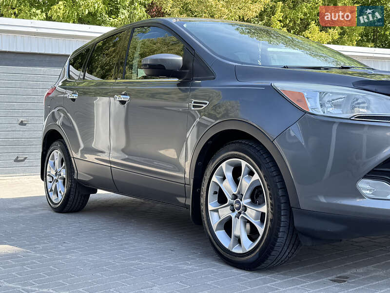 Внедорожник / Кроссовер Ford Escape 2013 в Тернополе