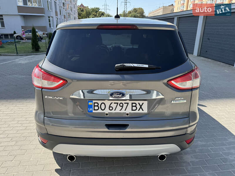 Внедорожник / Кроссовер Ford Escape 2013 в Тернополе