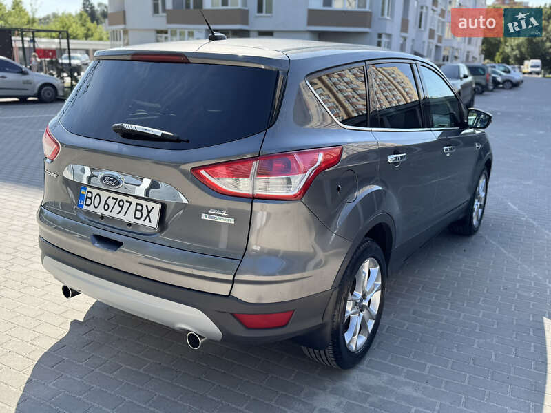 Внедорожник / Кроссовер Ford Escape 2013 в Тернополе