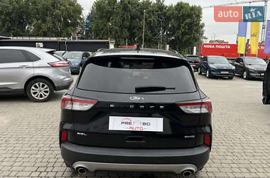 Внедорожник / Кроссовер Ford Escape 2021 в 