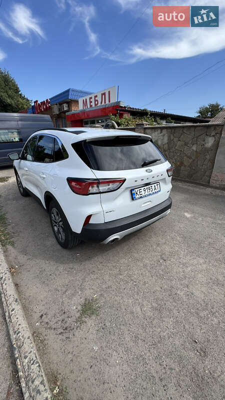 Позашляховик / Кросовер Ford Escape 2021 в Кривому Розі