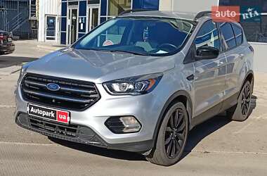 Позашляховик / Кросовер Ford Escape 2019 в Харкові