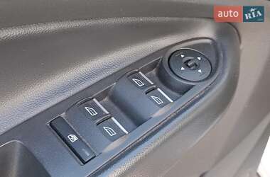 Внедорожник / Кроссовер Ford Escape 2019 в 
