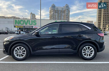Внедорожник / Кроссовер Ford Escape 2019 в Киеве