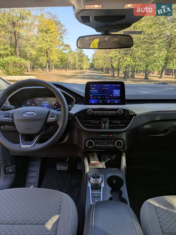 Позашляховик / Кросовер Ford Escape 2022 в Кривому Розі