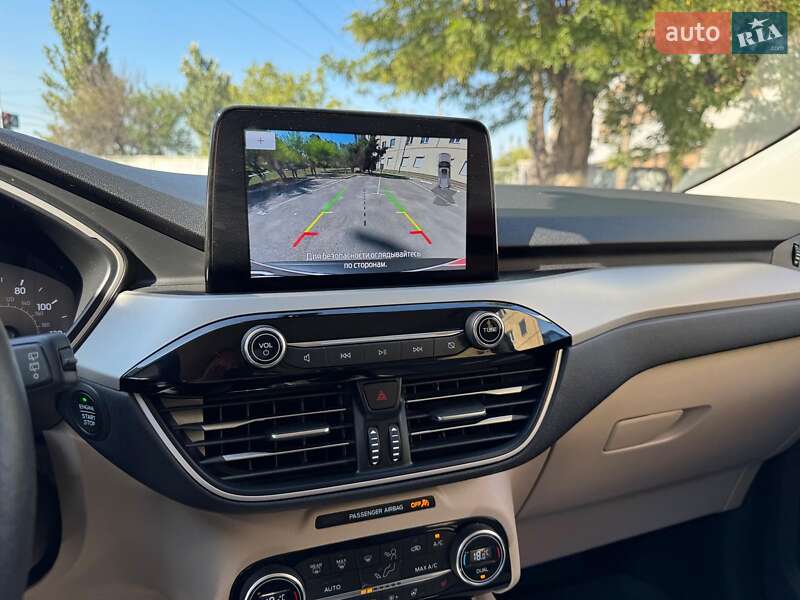 Внедорожник / Кроссовер Ford Escape 2021 в Запорожье