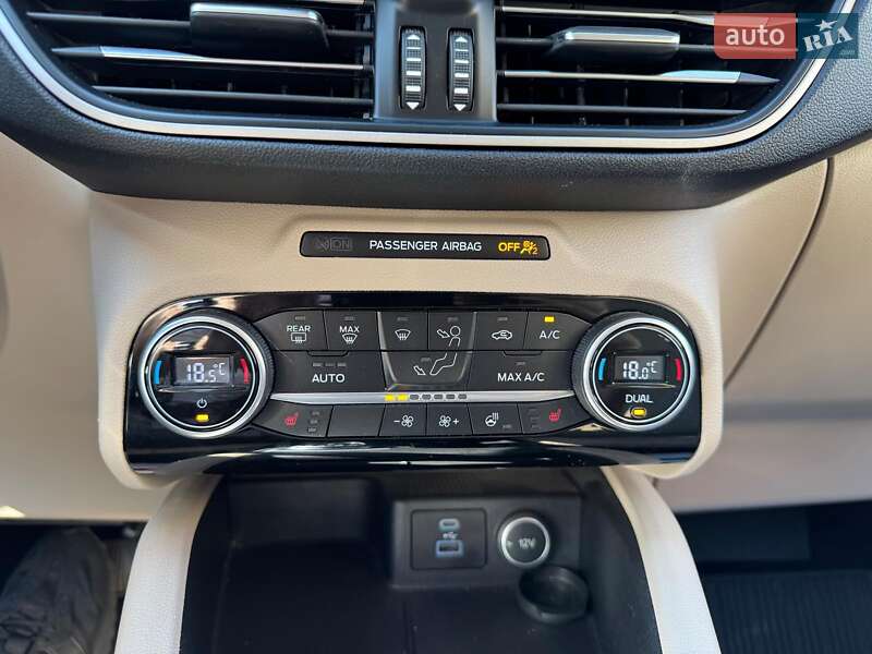 Внедорожник / Кроссовер Ford Escape 2021 в Запорожье