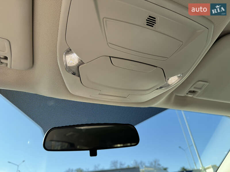 Внедорожник / Кроссовер Ford Escape 2019 в Киеве