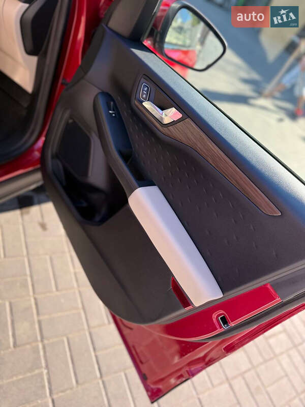 Внедорожник / Кроссовер Ford Escape 2019 в Запорожье фото 7 Внедорожник / Кроссовер Ford Escape 2019 в Запорожье