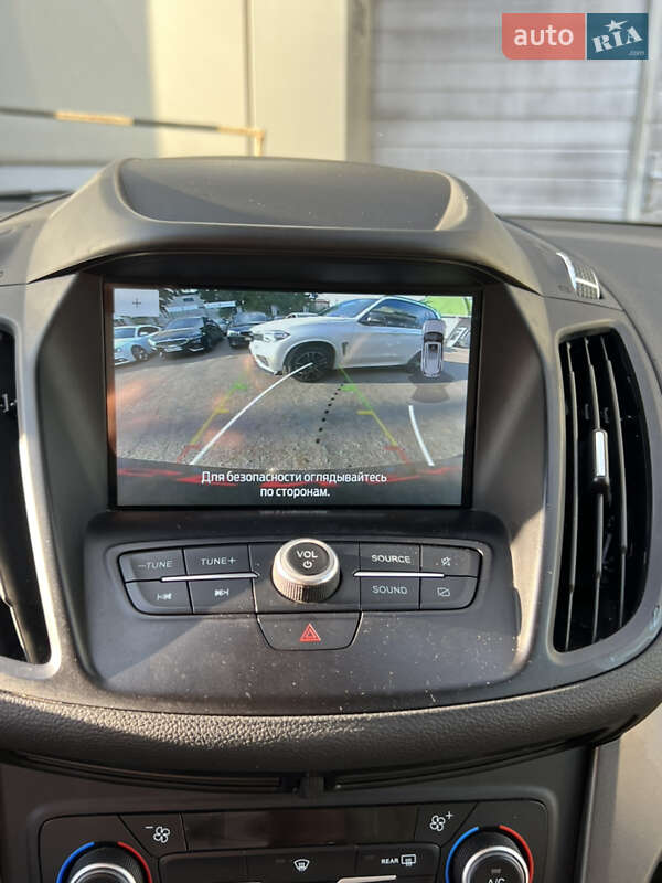 Внедорожник / Кроссовер Ford Escape 2018 в Одессе