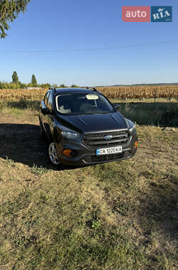 Внедорожник / Кроссовер Ford Escape 2017 в 