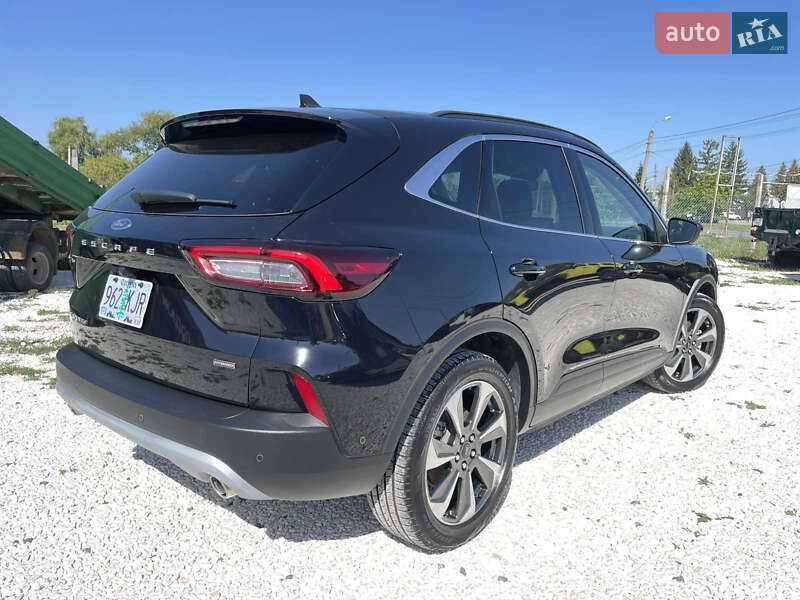 Внедорожник / Кроссовер Ford Escape 2023 в Киеве