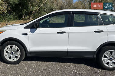 Позашляховик / Кросовер Ford Escape 2014 в 