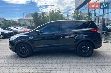 Внедорожник / Кроссовер Ford Escape 2014 в 