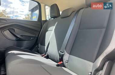 Внедорожник / Кроссовер Ford Escape 2014 в 
