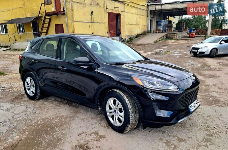 Внедорожник / Кроссовер Ford Escape 2020 в Тернополе
