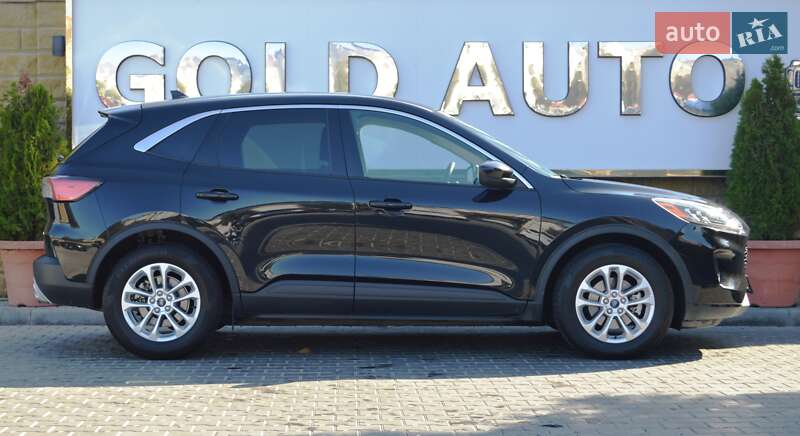 Внедорожник / Кроссовер Ford Escape 2020 в Одессе