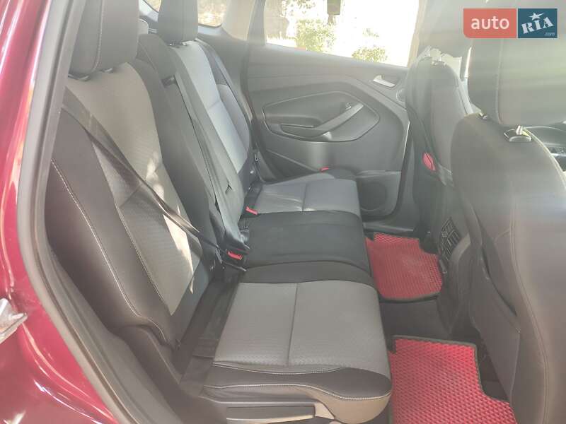 Внедорожник / Кроссовер Ford Escape 2016 в Запорожье фото 4 Внедорожник / Кроссовер Ford Escape 2016 в Запорожье