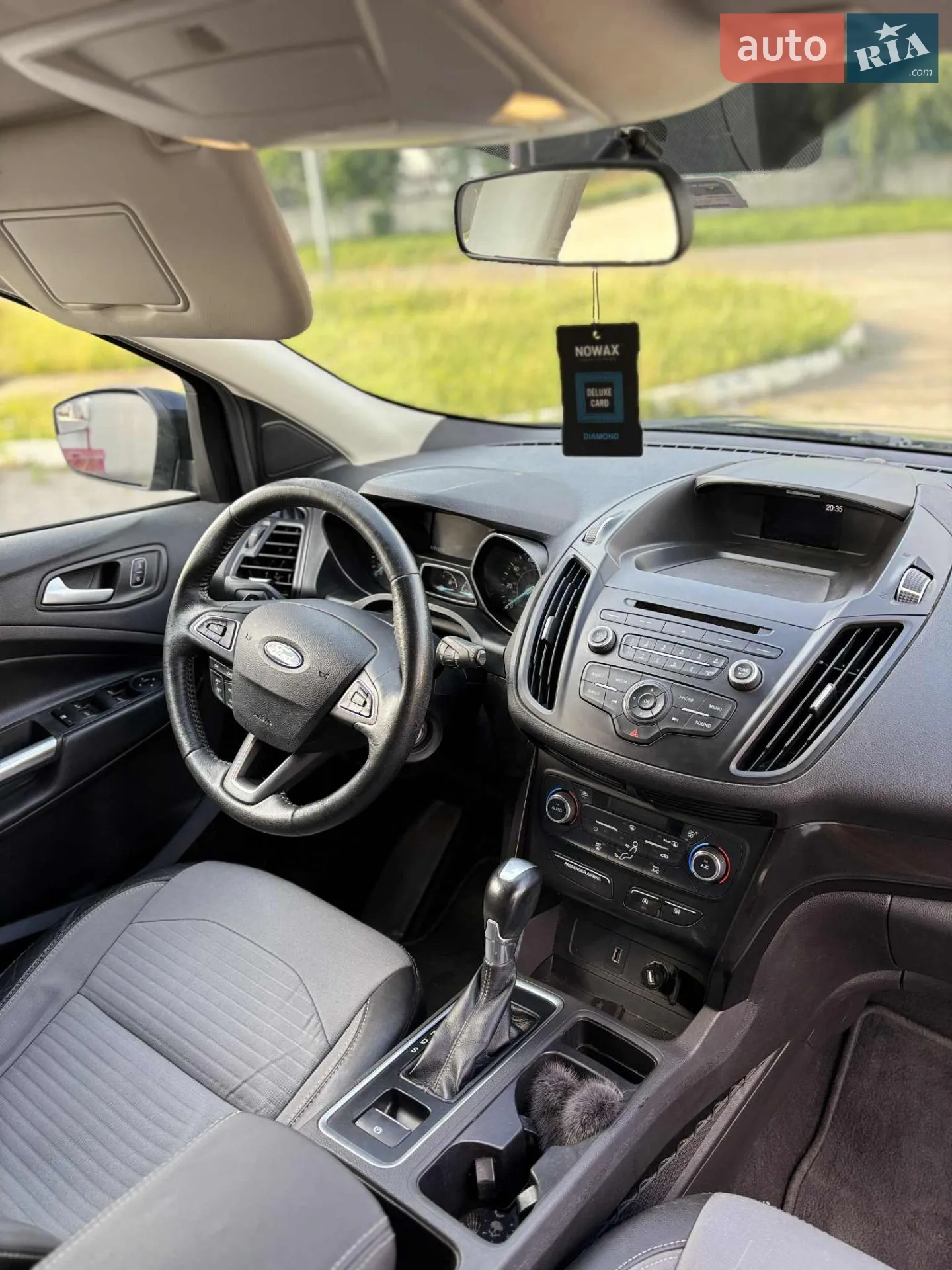 2017 Ford Escape - мініатюра 2