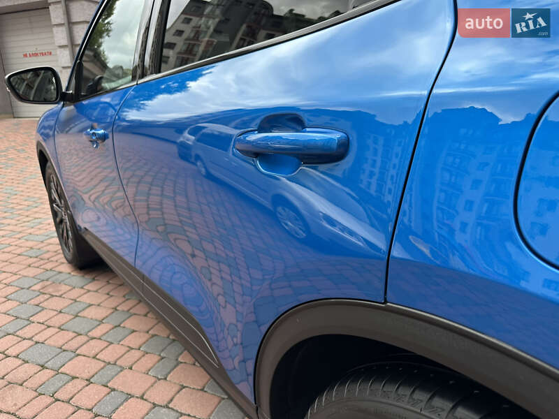 Внедорожник / Кроссовер Ford Escape 2020 в Ивано-Франковске