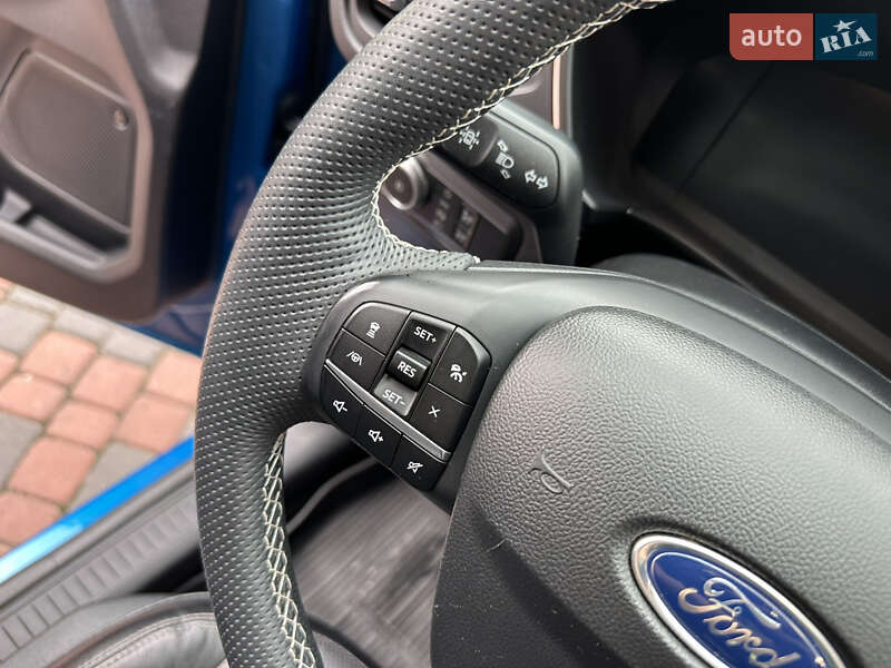 Внедорожник / Кроссовер Ford Escape 2020 в Ивано-Франковске