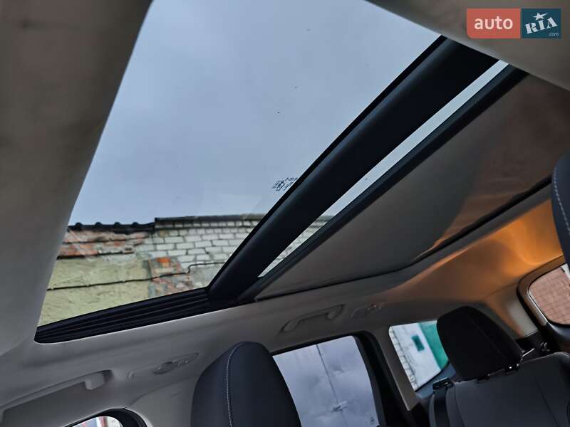 Внедорожник / Кроссовер Ford Escape 2012 в Чернигове