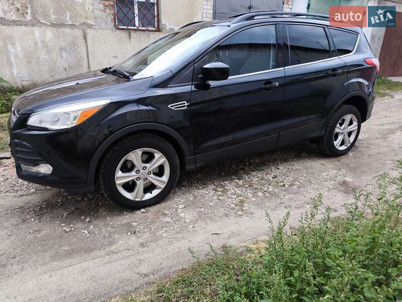 Внедорожник / Кроссовер Ford Escape 2012 в Чернигове