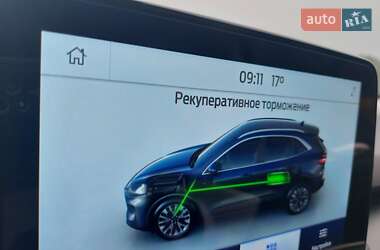 Внедорожник / Кроссовер Ford Escape 2022 в 