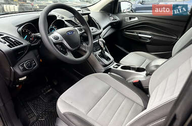 Внедорожник / Кроссовер Ford Escape 2014 в 