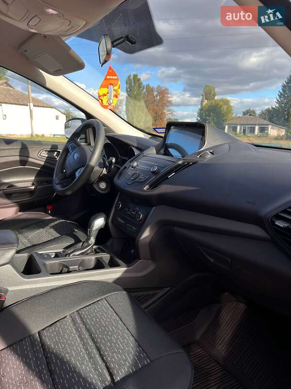 Позашляховик / Кросовер Ford Escape 2019 в Полтаві