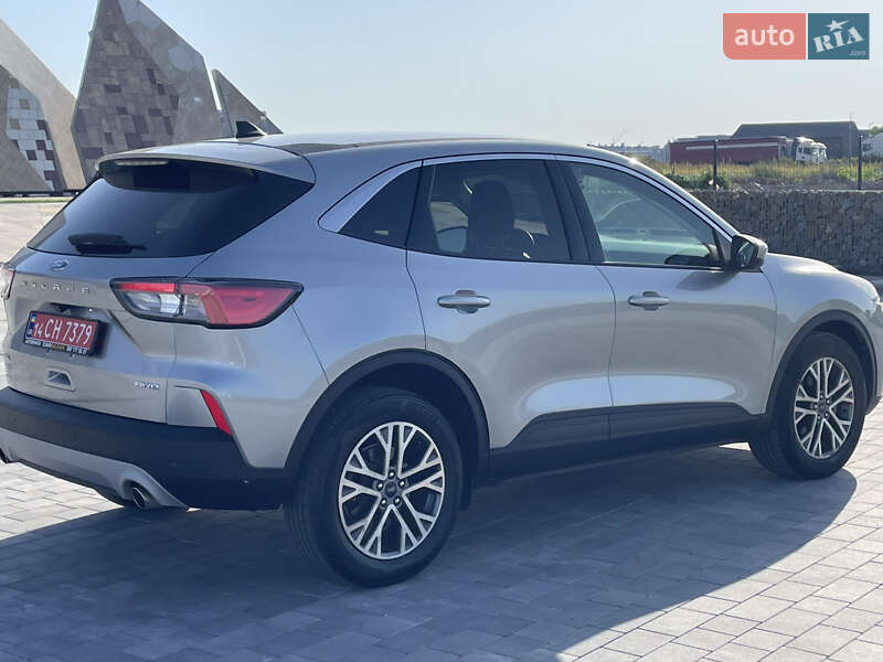 Внедорожник / Кроссовер Ford Escape 2022 в Львове