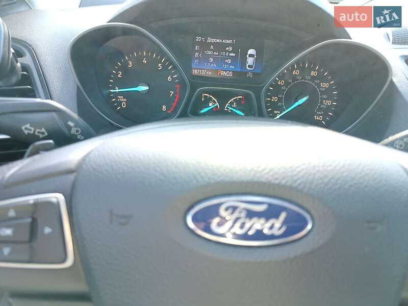 Внедорожник / Кроссовер Ford Escape 2016 в Львове