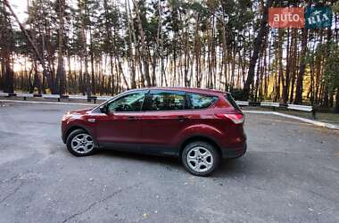 Внедорожник / Кроссовер Ford Escape 2015 в Ланне