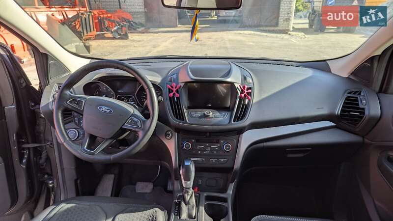 Внедорожник / Кроссовер Ford Escape 2019 в Львове