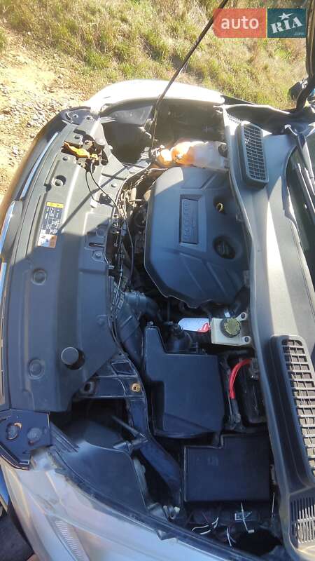 Внедорожник / Кроссовер Ford Escape 2013 в Ивано-Франковске