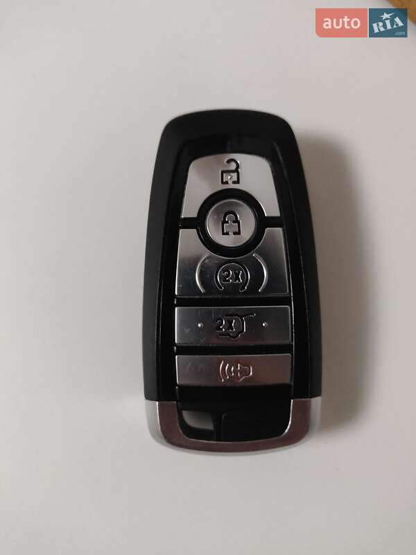 Внедорожник / Кроссовер Ford Escape 2019 в Золочеве фото 22 Внедорожник / Кроссовер Ford Escape 2019 в Золочеве