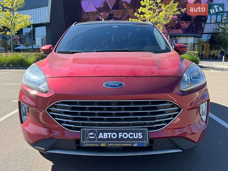 Внедорожник / Кроссовер Ford Escape 2021 в Киеве