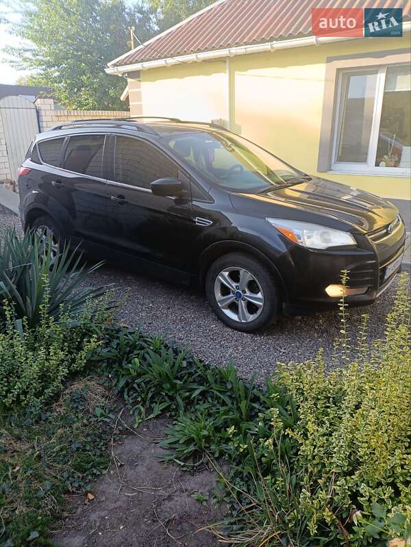 Внедорожник / Кроссовер Ford Escape 2013 в Черкассах