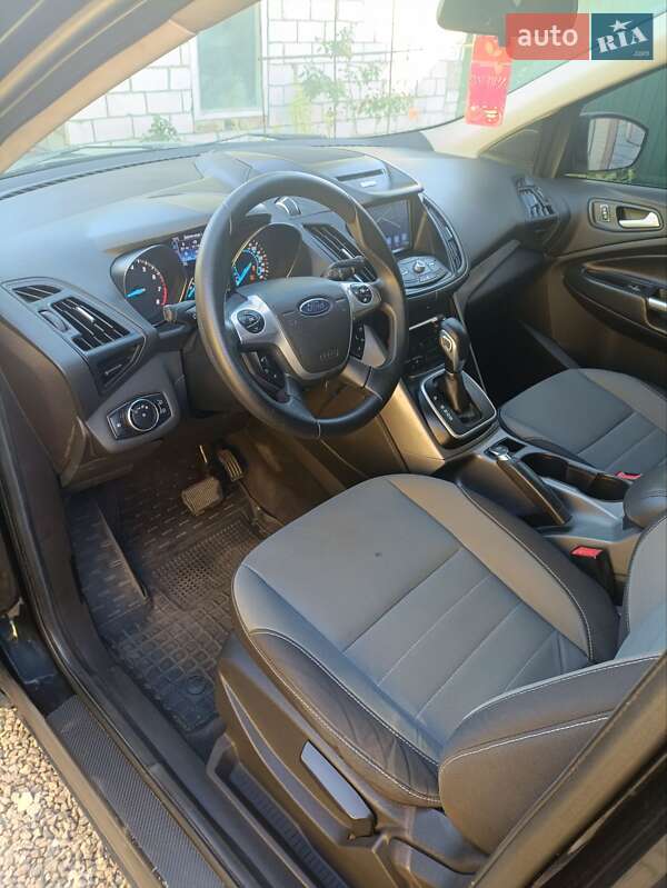Внедорожник / Кроссовер Ford Escape 2013 в Черкассах