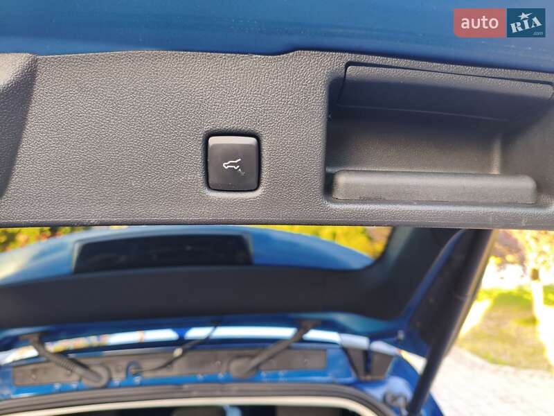 Внедорожник / Кроссовер Ford Escape 2023 в Запорожье