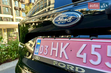 Внедорожник / Кроссовер Ford Escape 2017 в 