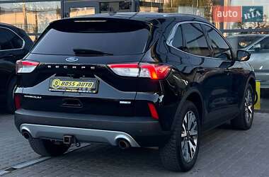 Внедорожник / Кроссовер Ford Escape 2020 в 