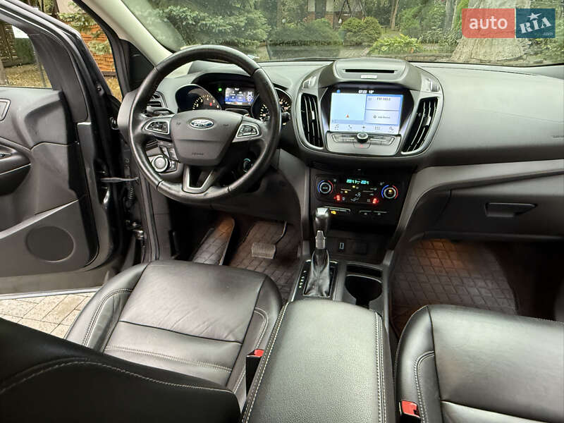 Внедорожник / Кроссовер Ford Escape 2016 в Дрогобыче