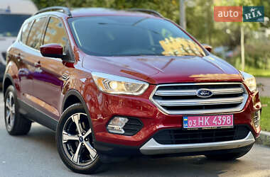 Внедорожник / Кроссовер Ford Escape 2018 в Киеве